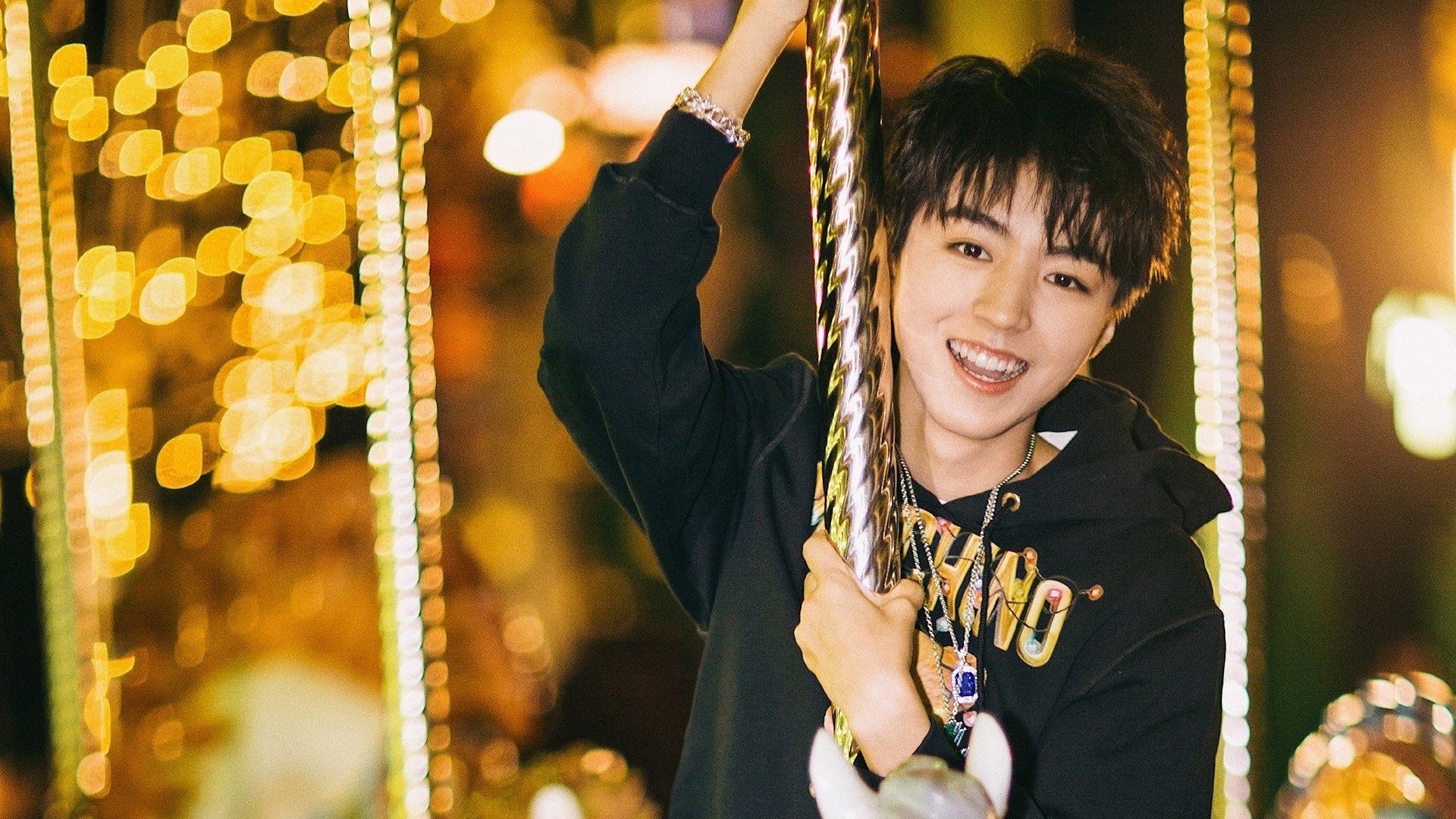 拜仁慕尼黑客场3-0战胜奥格斯堡,豪取八连胜,拜仁慕尼黑433